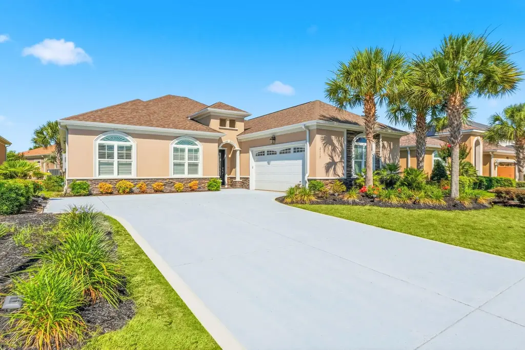 2117 Via Palma Dr., North Myrtle Beach