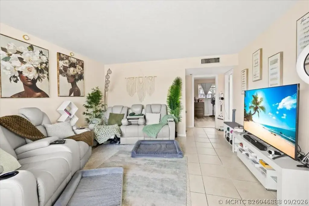 1905 Lake Worth Road, Lake Worth Beach