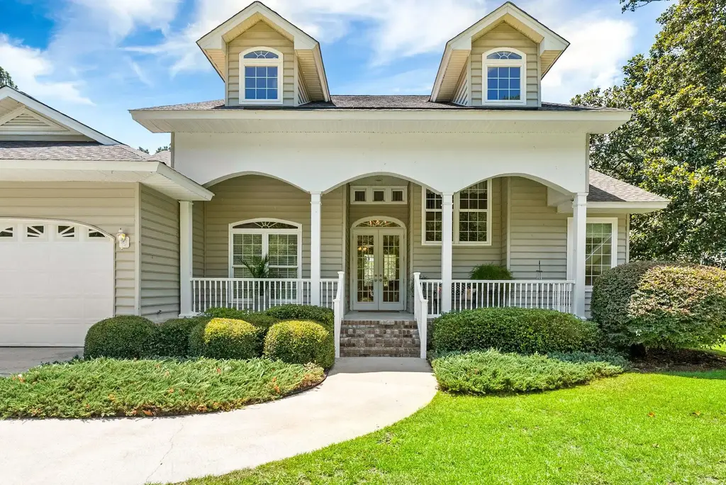 903 Butter Rd, Bonneau