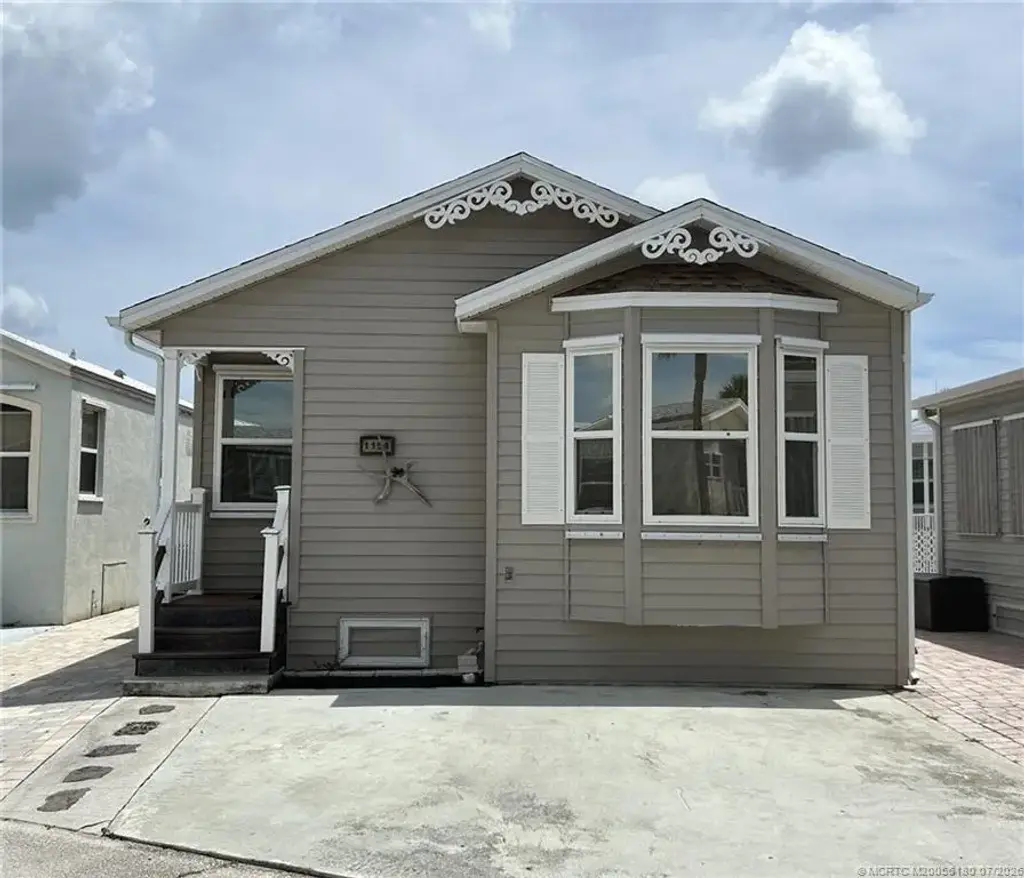 1154 Nettles Boulevard, Jensen Beach