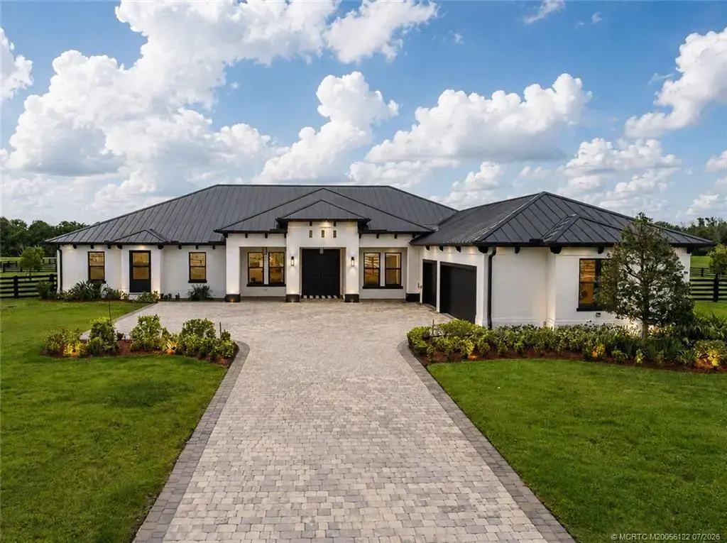 3865 Stoneybrook Way, Palm City