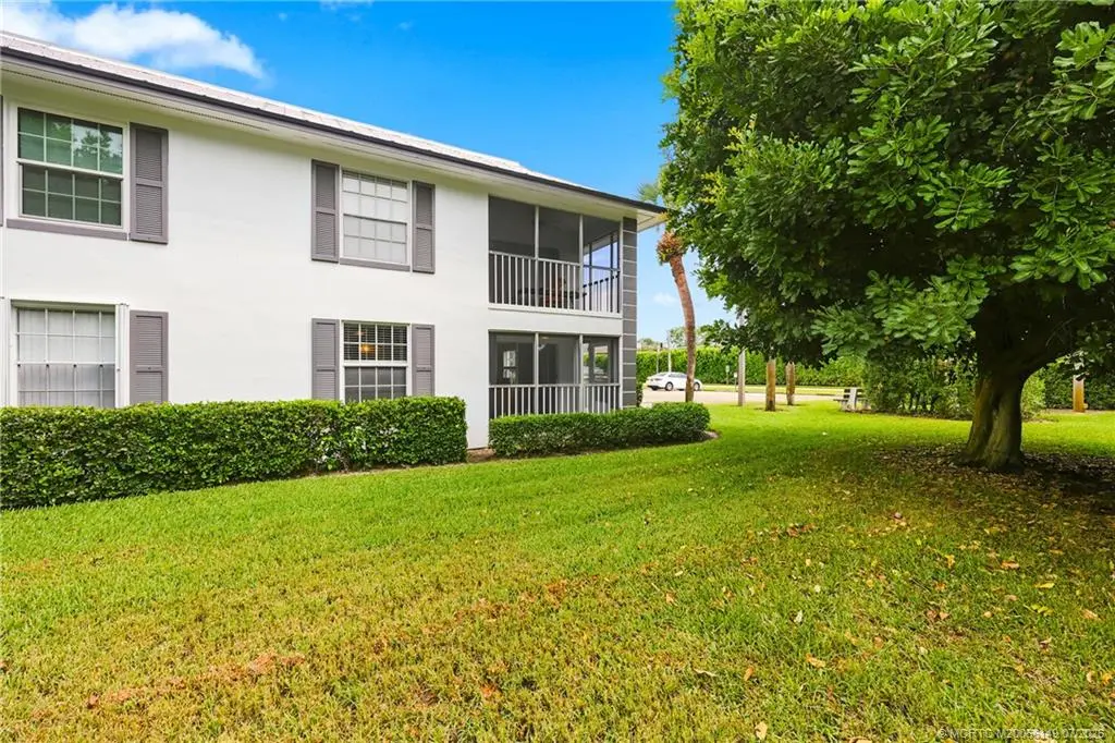 4 of 41 - 801 Central Parkway 801-1, Stuart, FL
