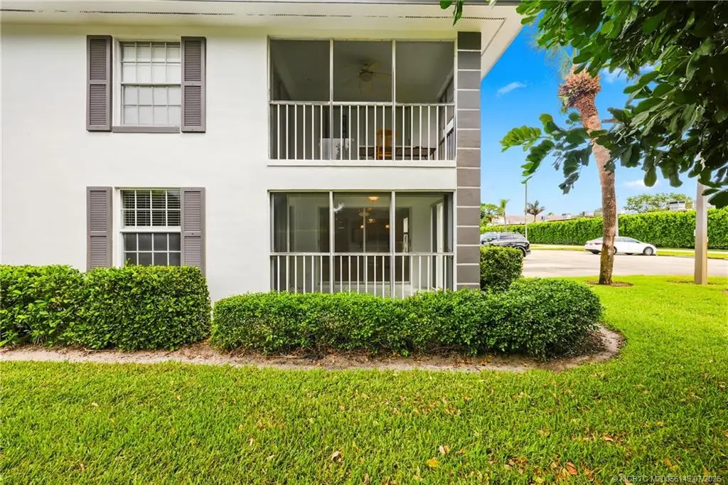 5 of 41 - 801 Central Parkway 801-1, Stuart, FL