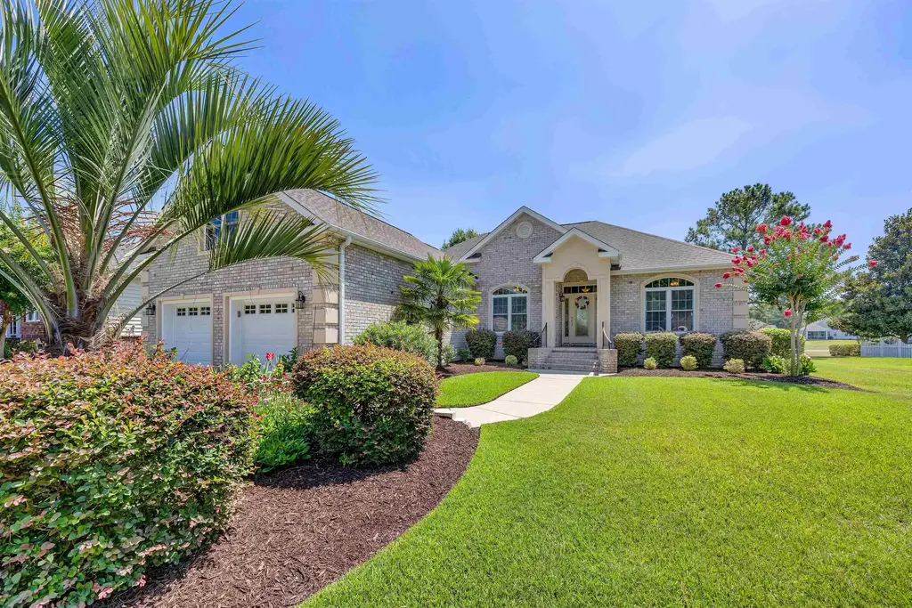 638 Covington Dr., Calabash