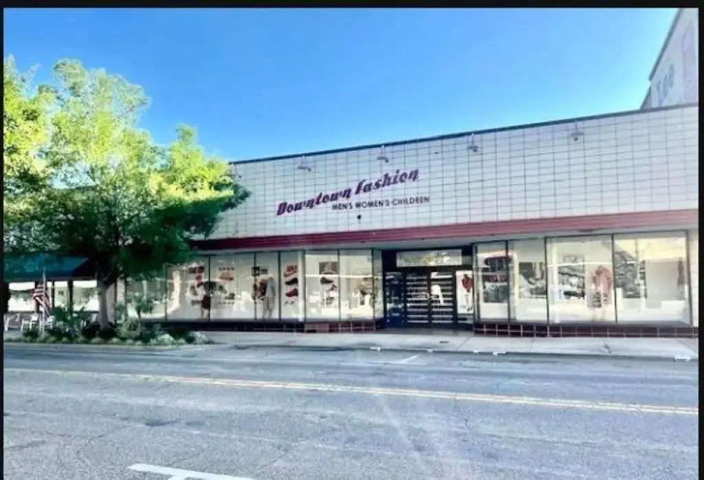 120 E Main St., Lake City