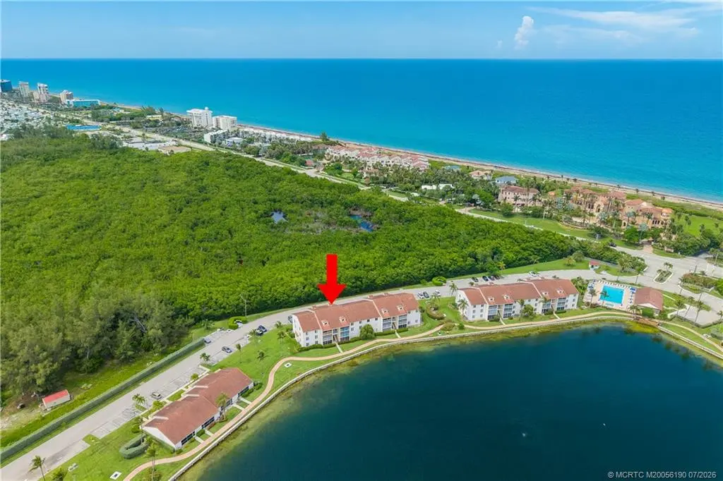4 of 37 - 4484 Ocean Boulevard C2, Jensen Beach, FL