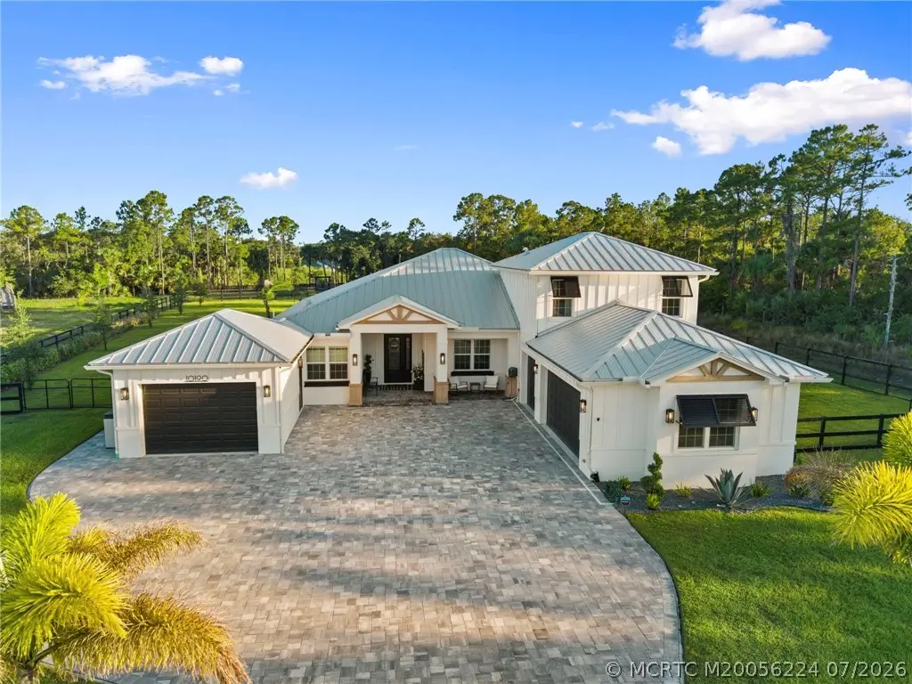 10190 Hemingway Terrace, Palm City