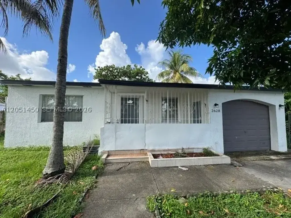 2628 Fletcher, Hollywood