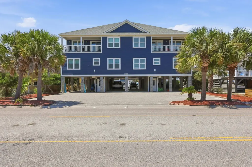 3703 N Ocean Blvd. 3, North Myrtle Beach