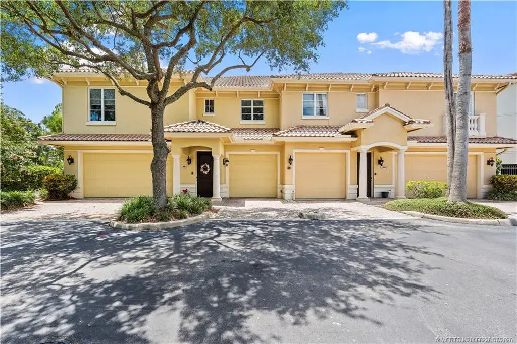 986 Willoughby Trace 1-4, Stuart
