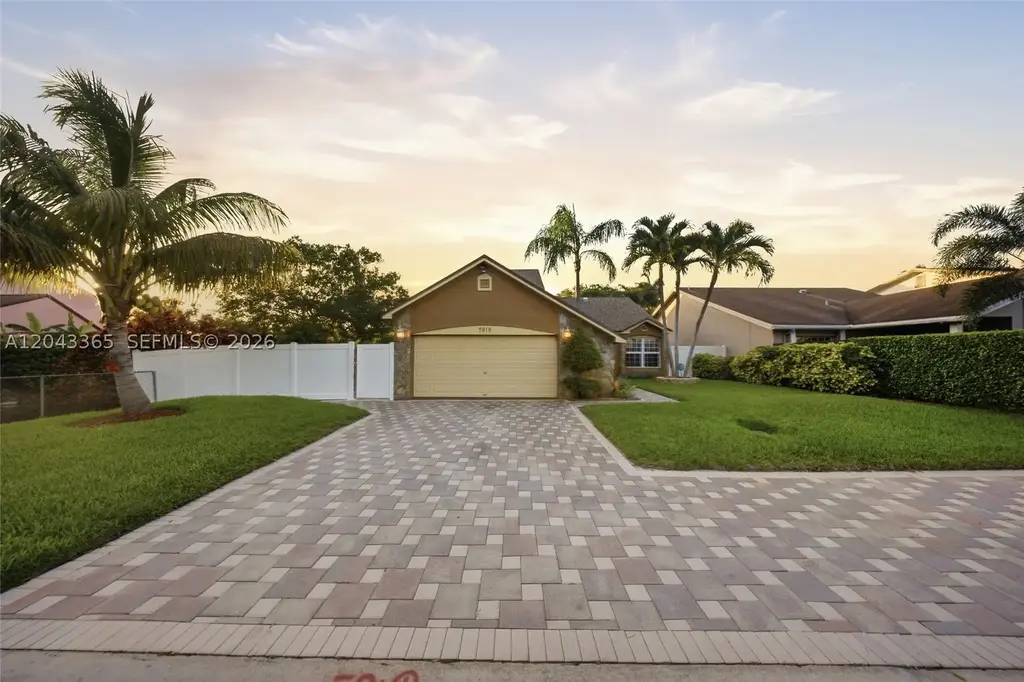 7919 50th, Lauderhill