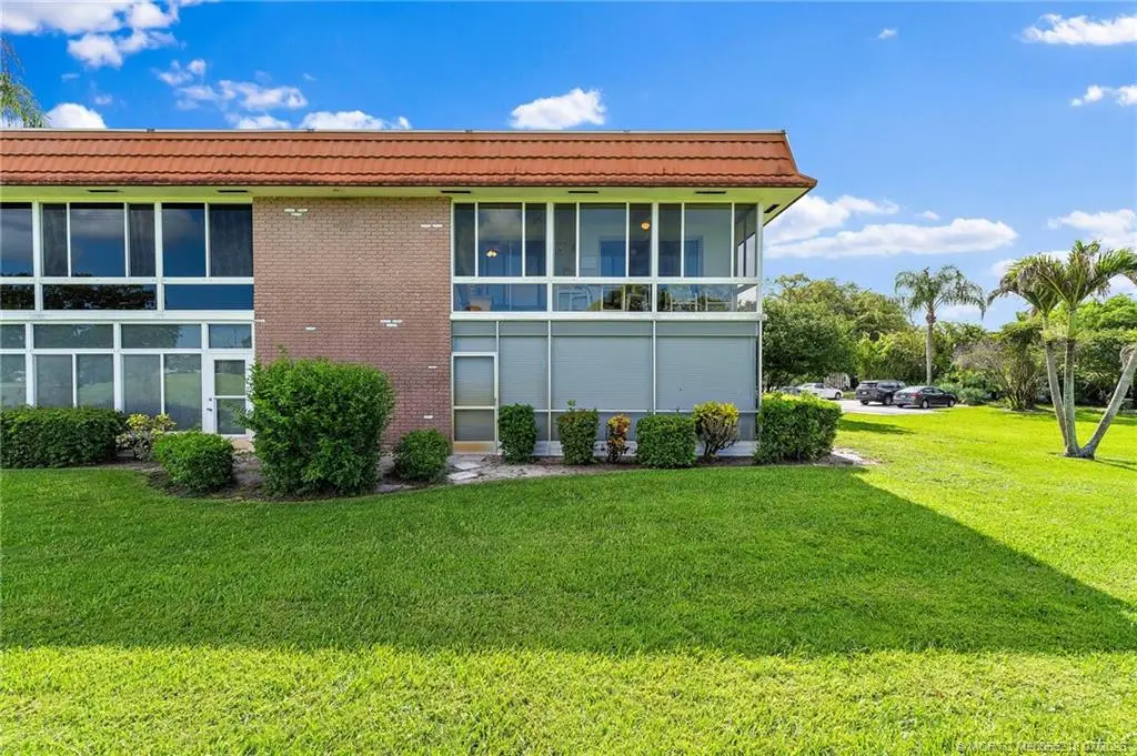 4 of 25 - 1225 21st Street 2715, Stuart, FL
