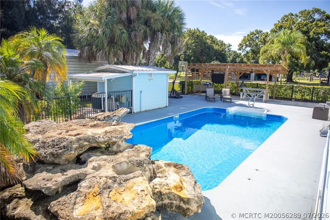 5 of 36 - 2083 42nd Avenue, Okeechobee, FL