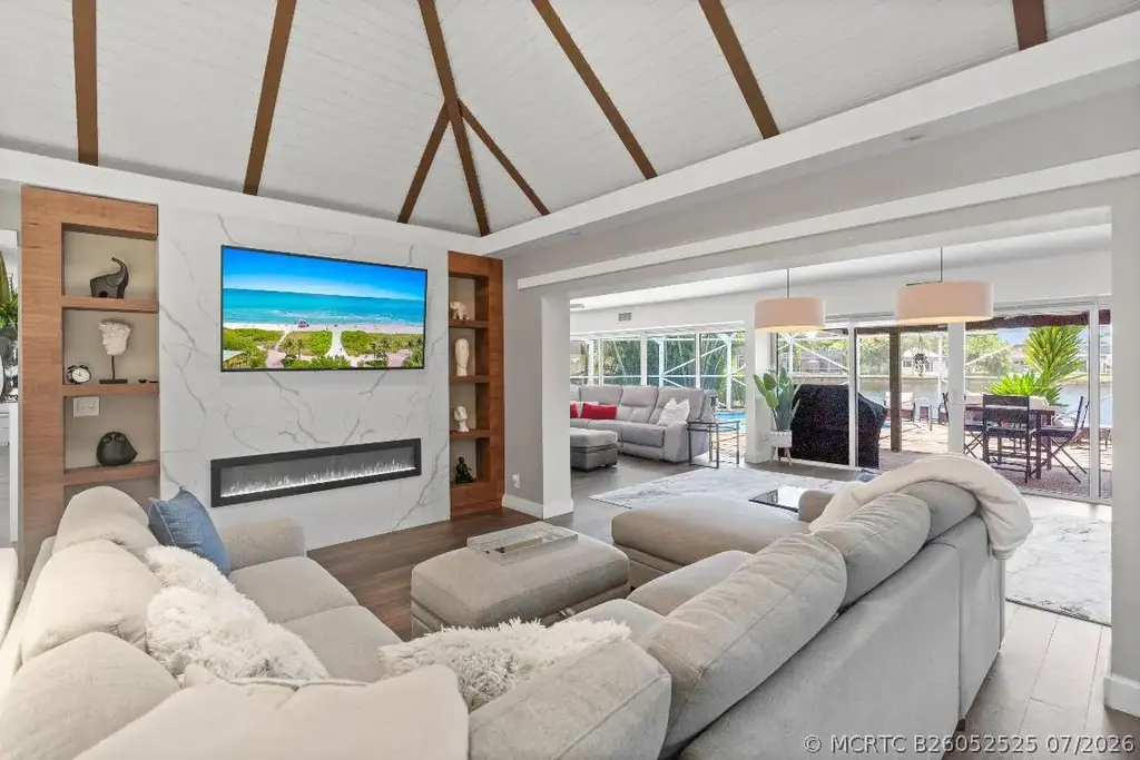 6106 Royal Poinciana Lane, Tamarac