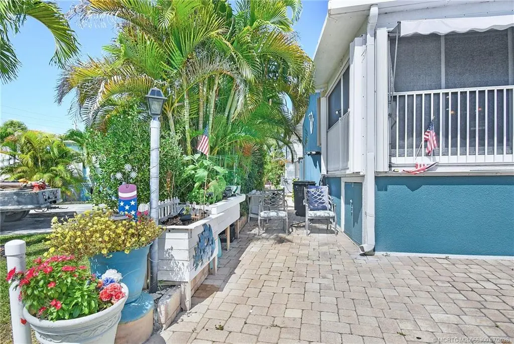 4 of 60 - 867 Nettles Boulevard, Jensen Beach, FL