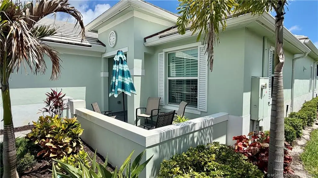 1330 Saint Catherines Circle, Vero Beach