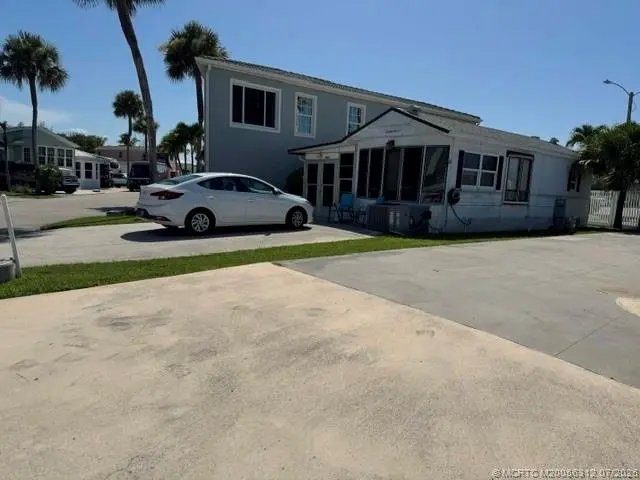2 of 4 - 2029 Nettles Boulevard, Jensen Beach, FL