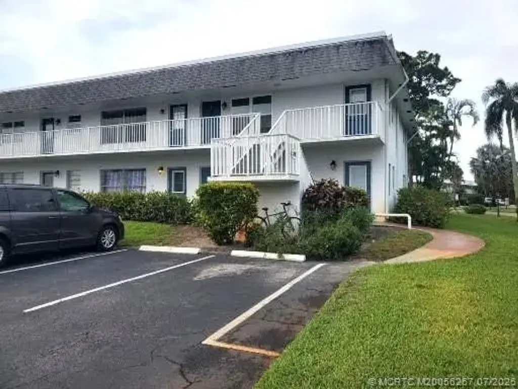 2929 Ocean Boulevard 128-7, Stuart
