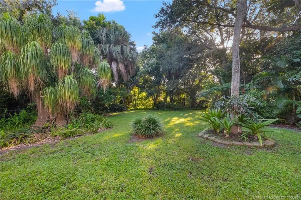22 Via Lucindia, Sewalls Point