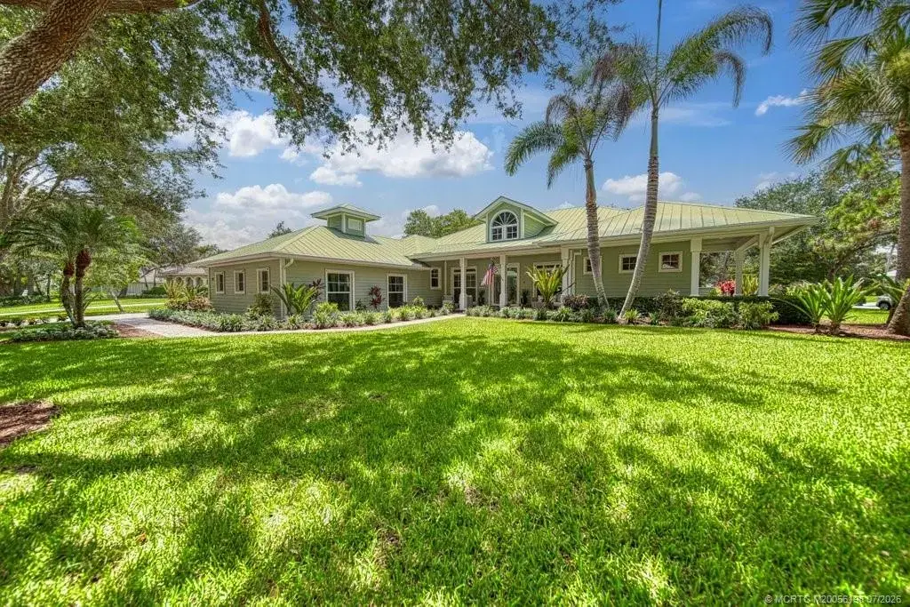 98 Cassine Court, Palm City
