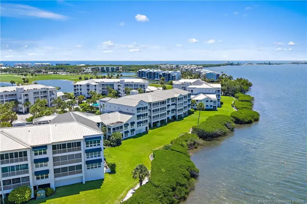 164 Edgewater Drive 2103, Stuart