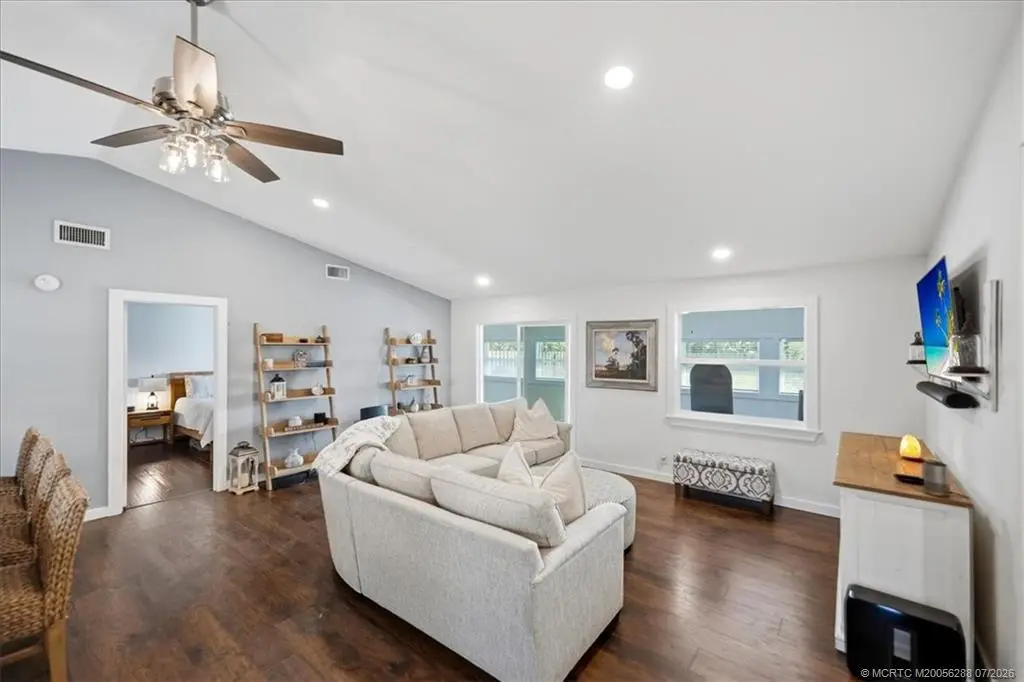 3 of 22 - 6703 Raintree Avenue, Stuart, FL