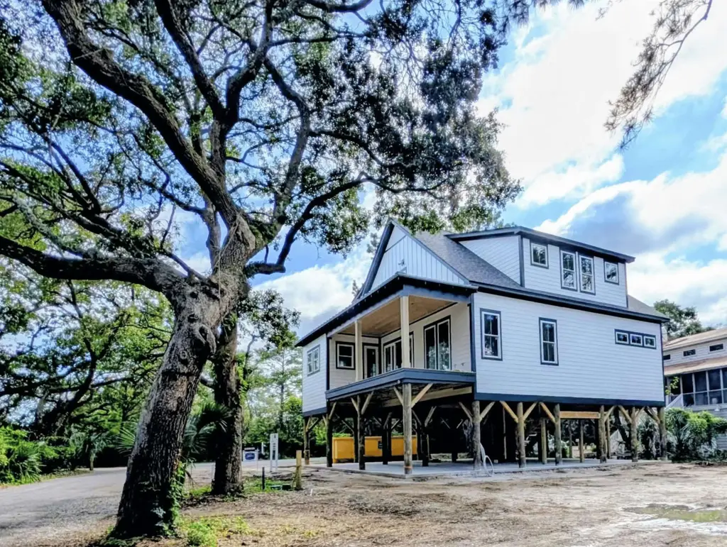 59 Hook Dr., Pawleys Island