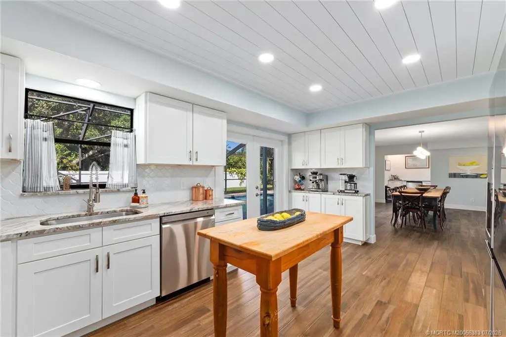 4 of 40 - 4304 Fairway, Stuart, FL