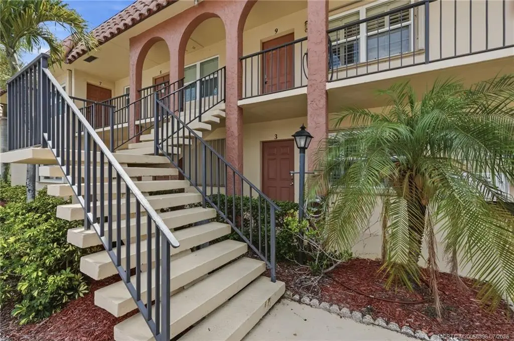 2600 Kanner Highway G9, Stuart