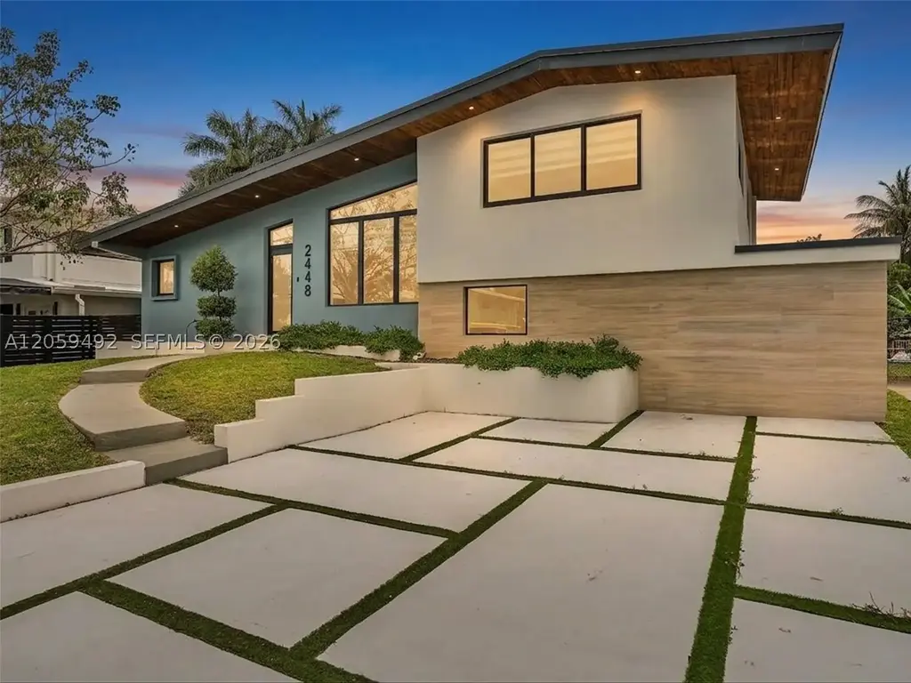 2448 Okeechobee, Fort Lauderdale