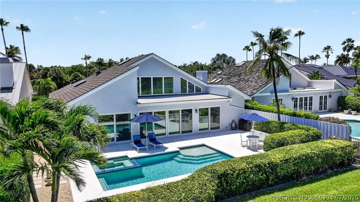 6943 Harbor Circle, Stuart
