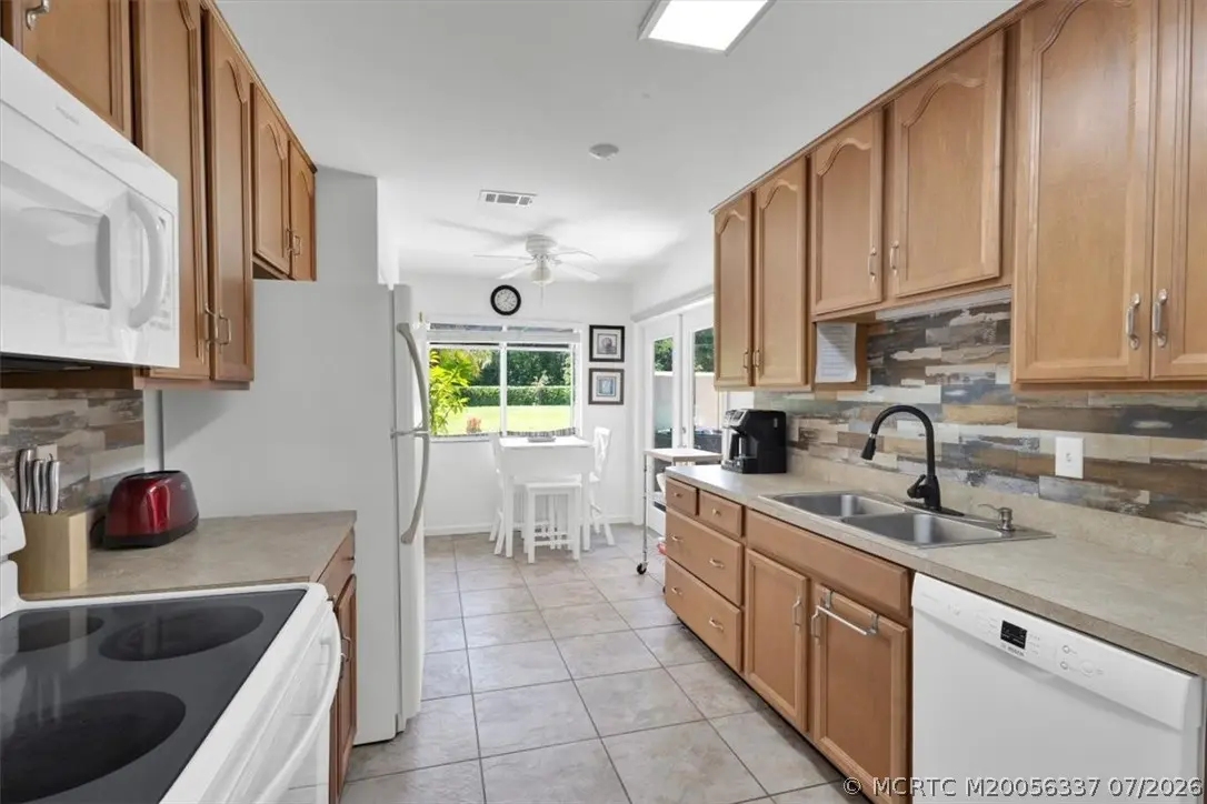 4 of 62 - 3303 Sandpiper Circle, Port St. Lucie, FL