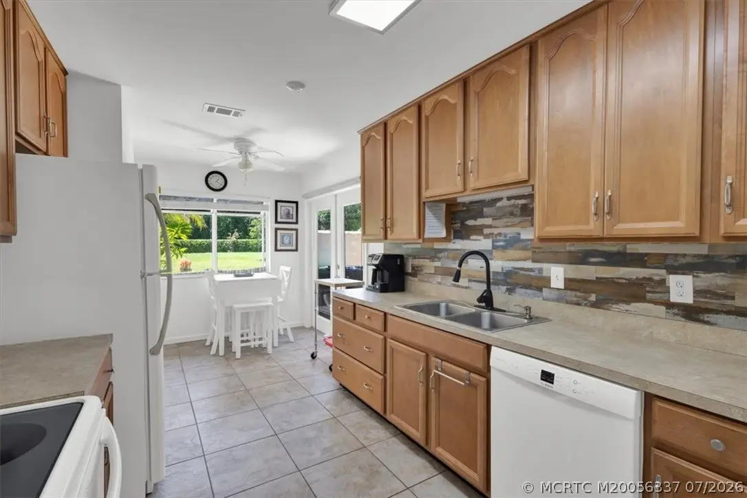5 of 62 - 3303 Sandpiper Circle, Port St. Lucie, FL