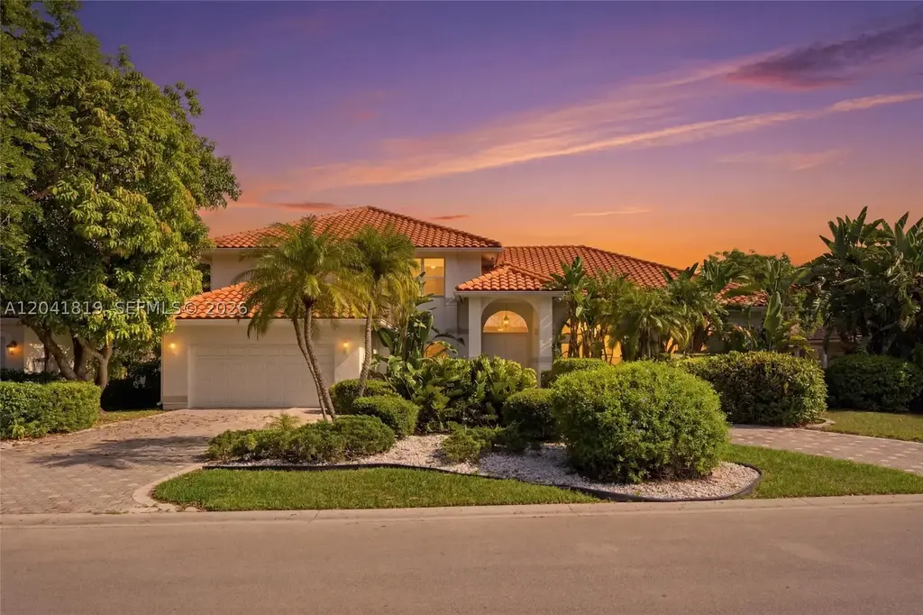 12388 Classic, Coral Springs