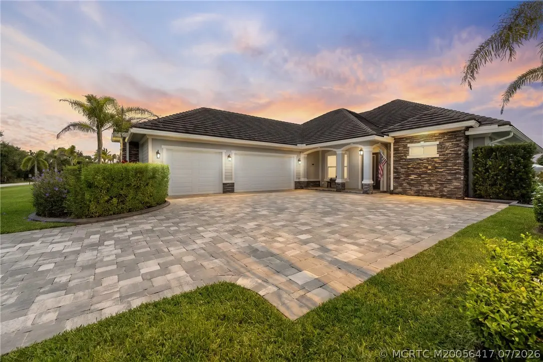 1100 Squire Johns Lane, Palm City