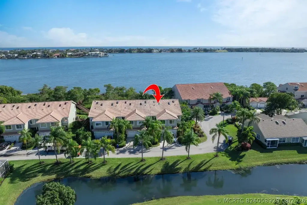 88 Lakeshore Drive, Hypoluxo