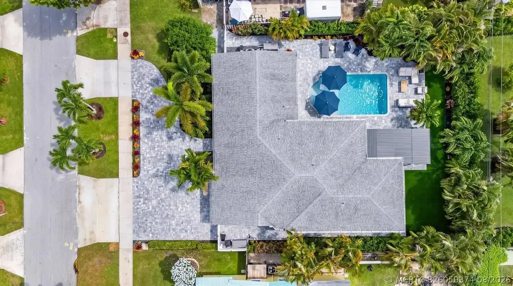 765 Lagoon Drive, North Palm Beach