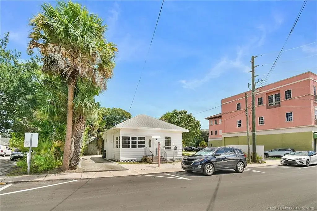 309 Denver Avenue, Stuart