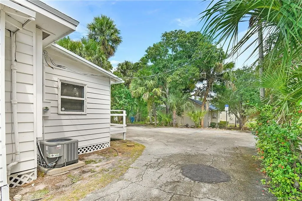 4 of 31 - 309 Denver Avenue, Stuart, FL