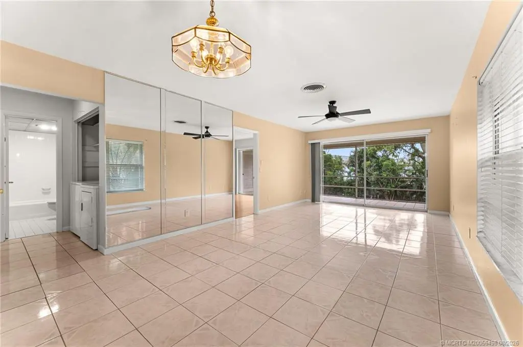 3 of 26 - 1900 Kanner Highway 7-202, Stuart, FL