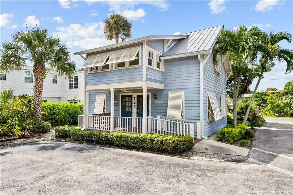 725 5th Street, Stuart