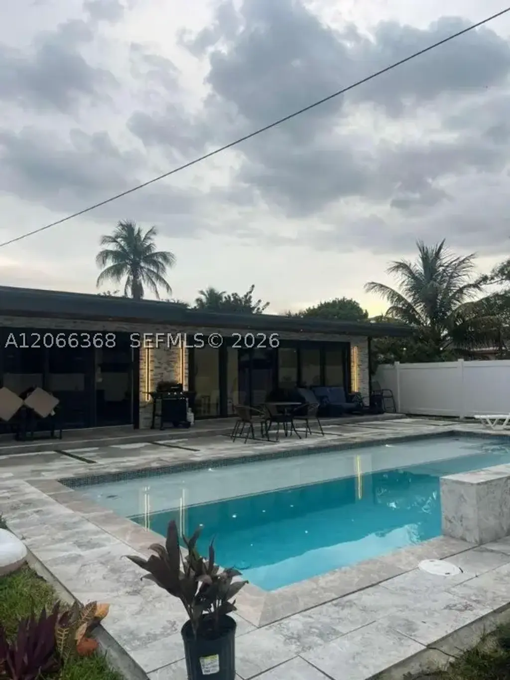 39 7th, Dania Beach