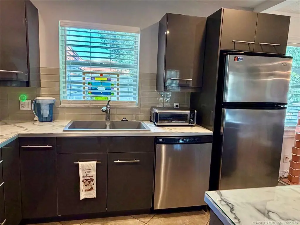 3 of 44 - 1225 21st Street 3609, Stuart, FL