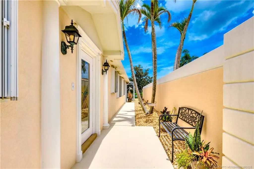 4 of 28 - 9043 Hawks Nest Court, Hobe Sound, FL