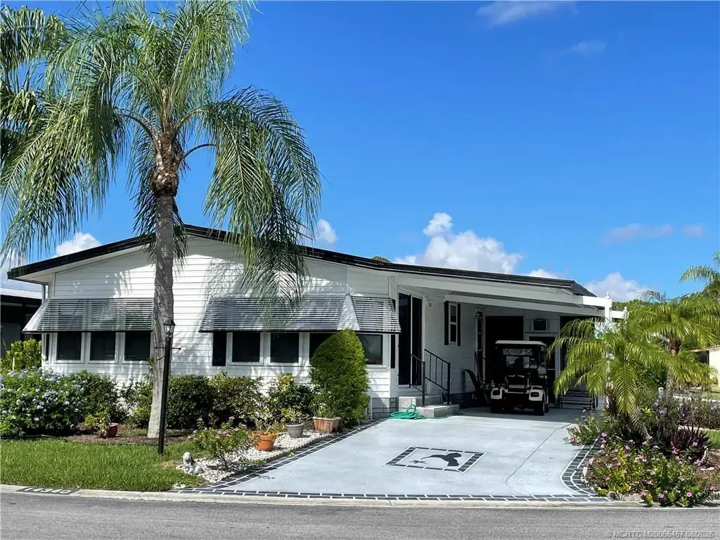14340 Sand Wedge Drive, Indiantown