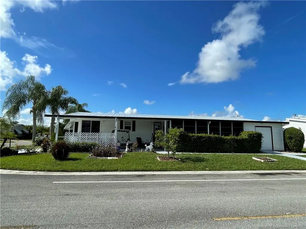 3 of 30 - 14340 Sand Wedge Drive, Indiantown, FL