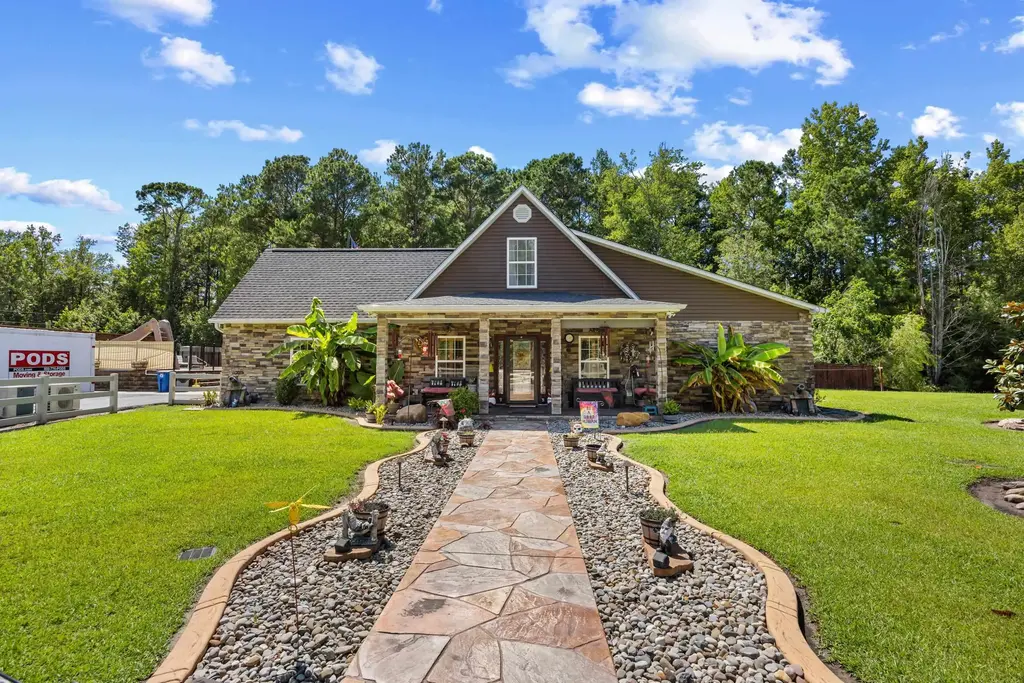 1406 Dusty Ln., Longs