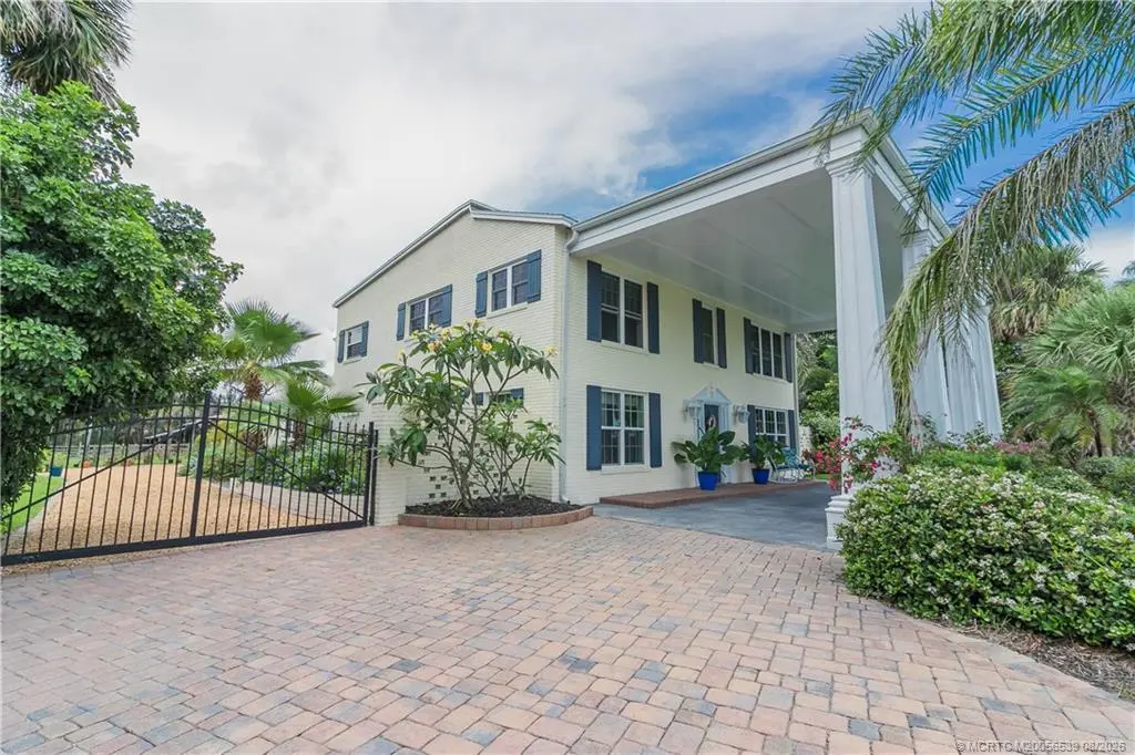 4 of 42 - 3115 Indian River Drive, Fort Pierce, FL
