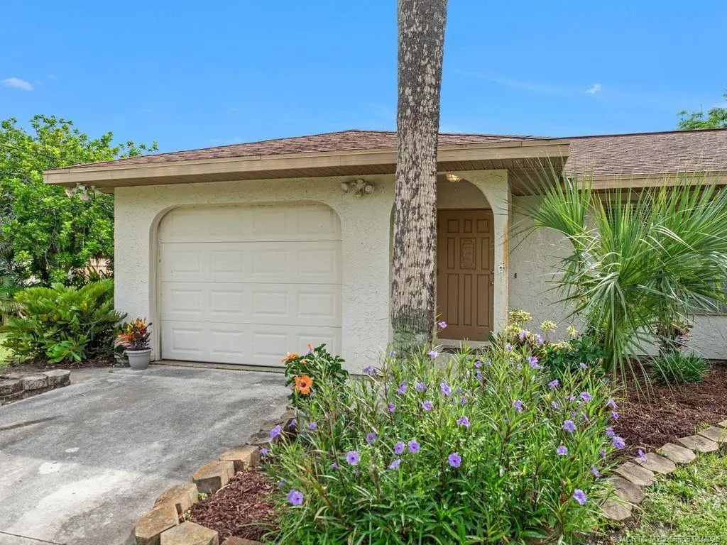 5 of 35 - 104 Sheridan Lane, Jensen Beach, FL