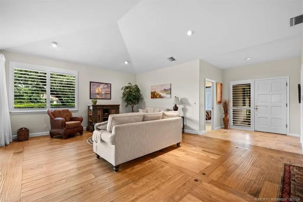 5 of 32 - 3378 Cambridge Drive, Stuart, FL